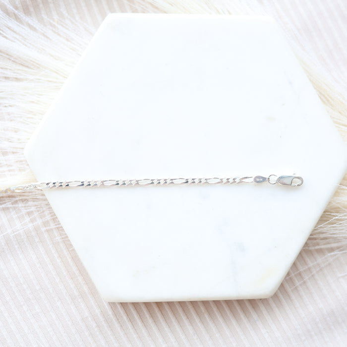 2.75mm 8" Figaro Bracelet