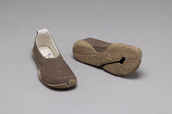 wildling-shoes-CAHOR-taupe-03.jpg