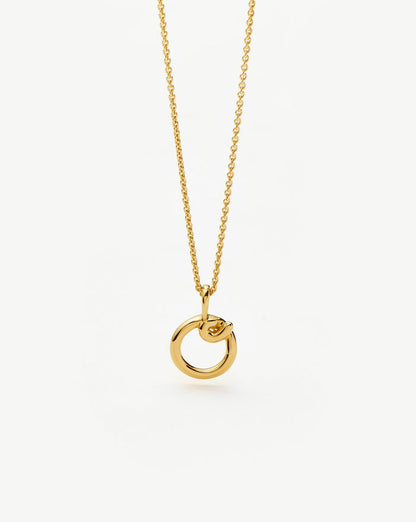 Curly Molten Mini Initial Necklace - O | 18ct Gold Vermeil Necklaces Missoma