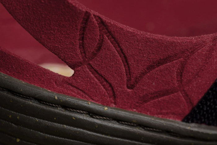 wildling-shoes-Feder Fuchsia--A-K-detail-07.jpg