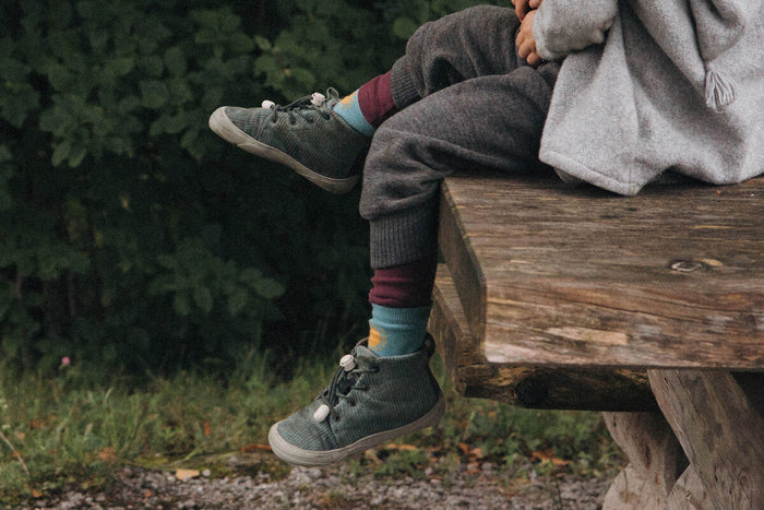 wildling-shoes-kordian-sage-kids-06.jpg