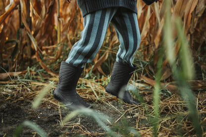 wildling-shoes-ranidae-black-kids-06.jpg