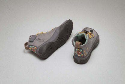 wildling-shoes-XELEB-Kids-02.jpg